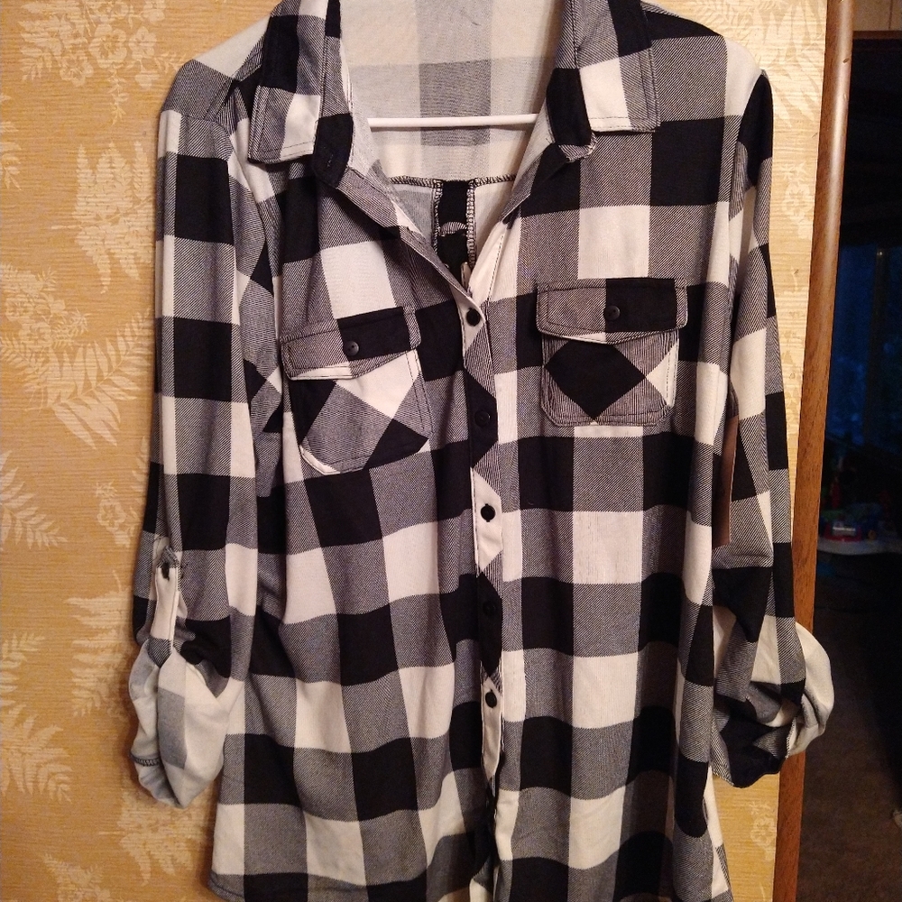 Eden & Olivia Anthropologie NWT plaid butt…